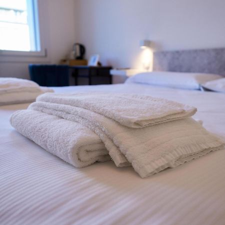Business E Tourism Superior Rooms Con Bagno Privato Mascheretta Venezia 돌로 외부 사진